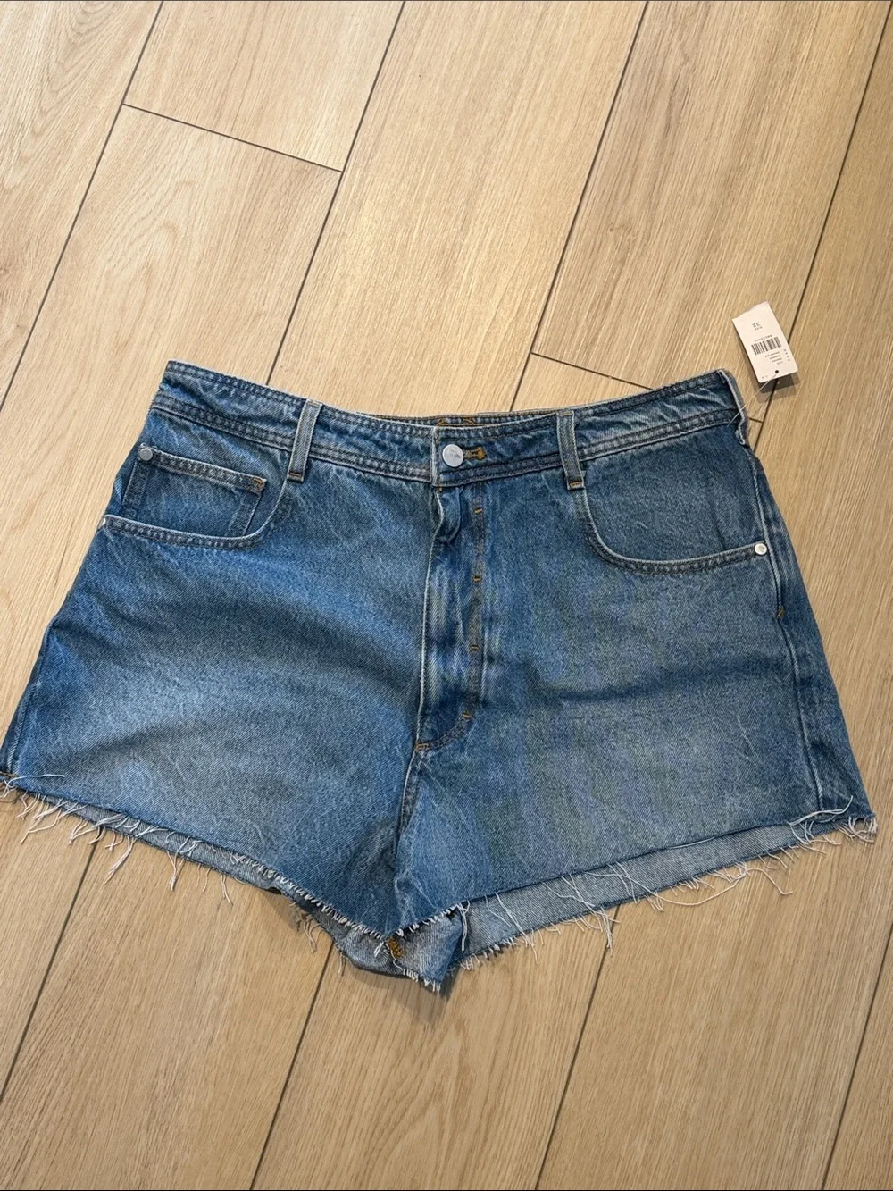 *Anthropologie High Waist Cutoff Jean Shorts - Picture 3 of 4
